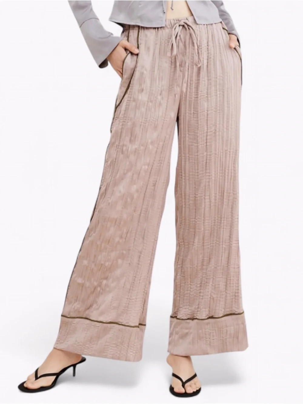 Free People All Out Satin Pants. Women’s Size XS
